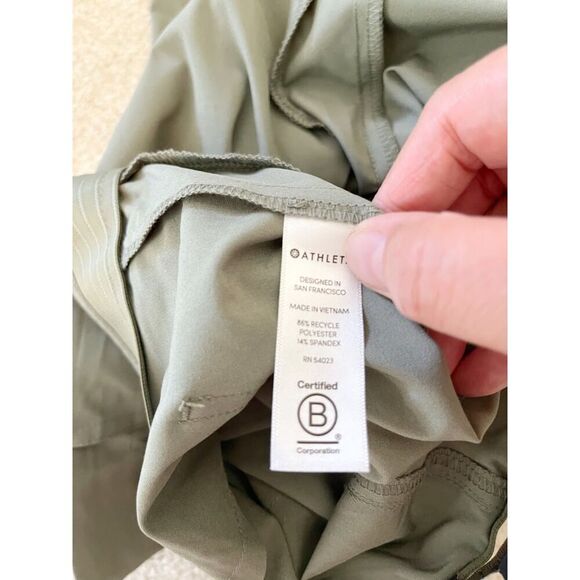 Athleta Tribeca Utility Crop Wide Leg Lightweight Pocket Pants - Picture 13 of 14